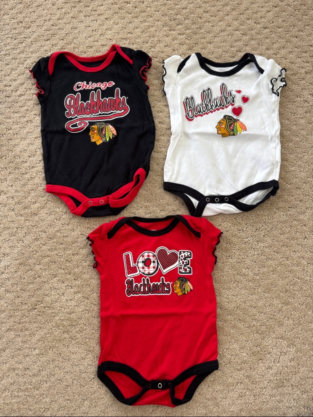 Chicago Blackhawks Infant Bodysuit - Red/Black/White